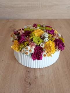 Ikebana zo sušených kvetov